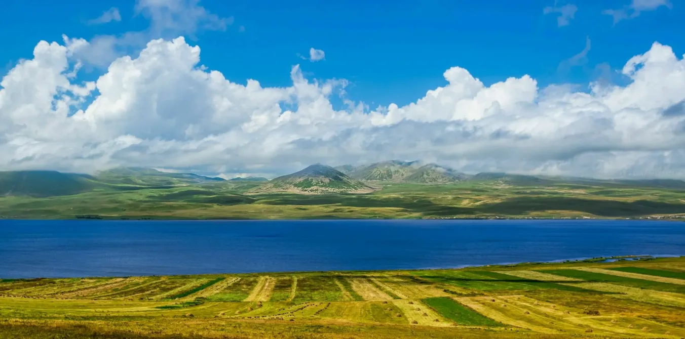 Paravani Lake alpine plateau in Javakheti — remote day trip from Tbilisi